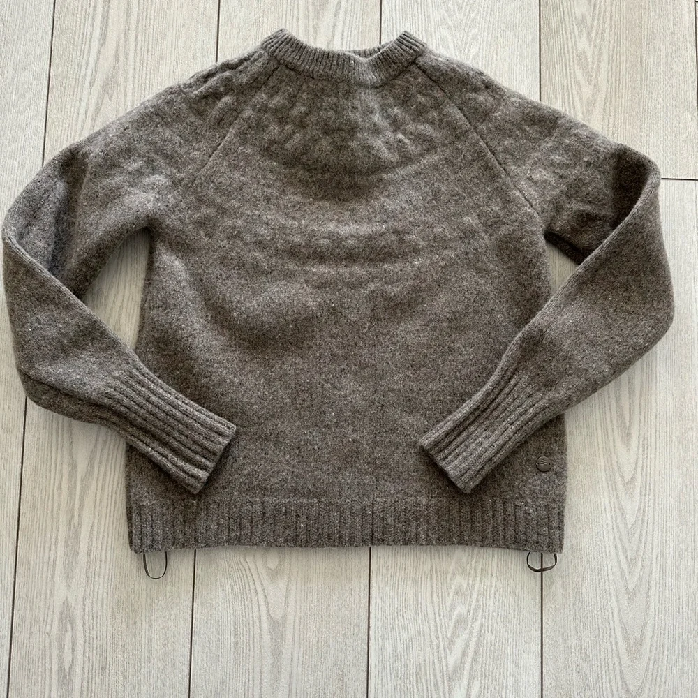 Cozy Gray Women's Sweater royal Robbins size Small 100% wool Sku001 - Picture 1 of 11